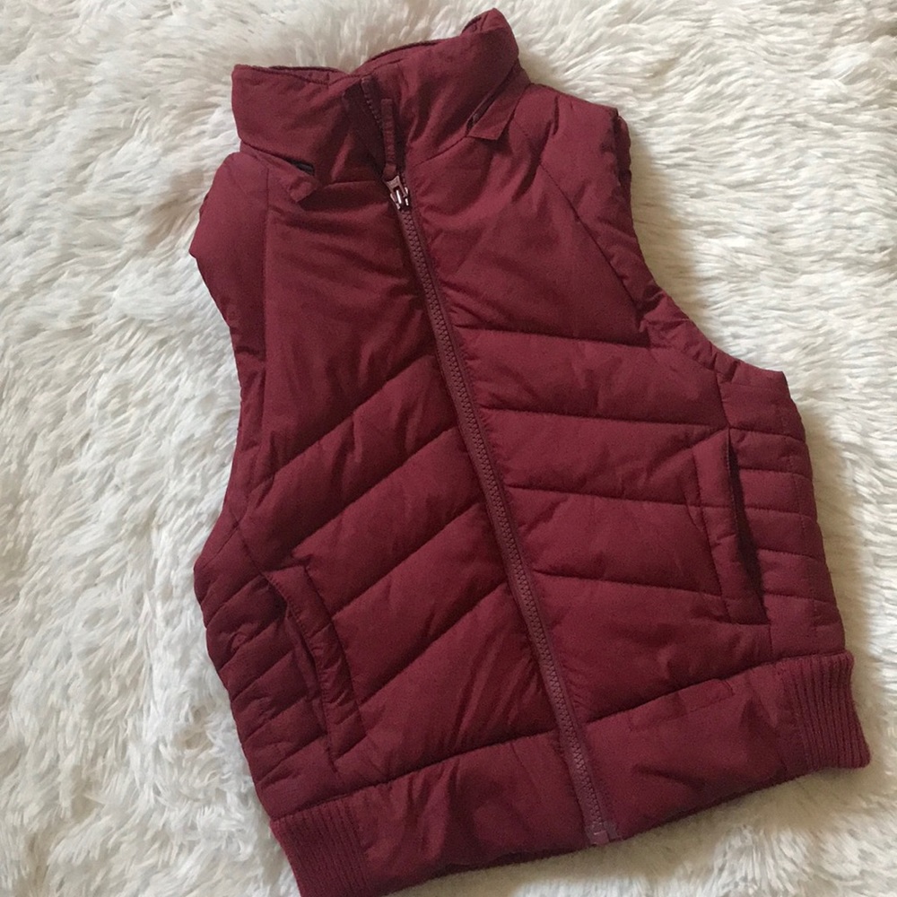 Jonathan Stone Burgundy Puffer Puffy Vest